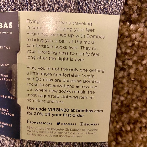 3 pair BoMbAs comfy socks women large - Picture 4 of 5